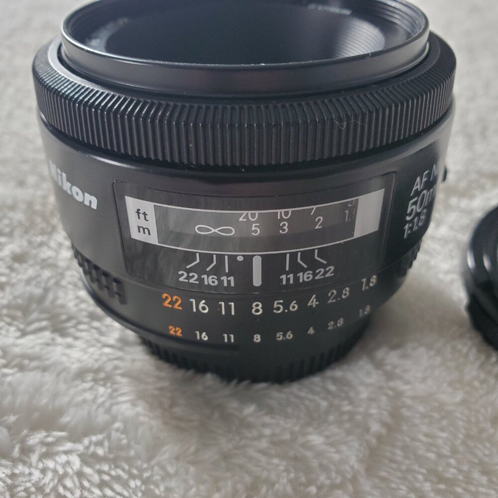 Nikon AF NIKKOR 50mm 1:1.8 Lens Vintage - Picture 9 of 9
